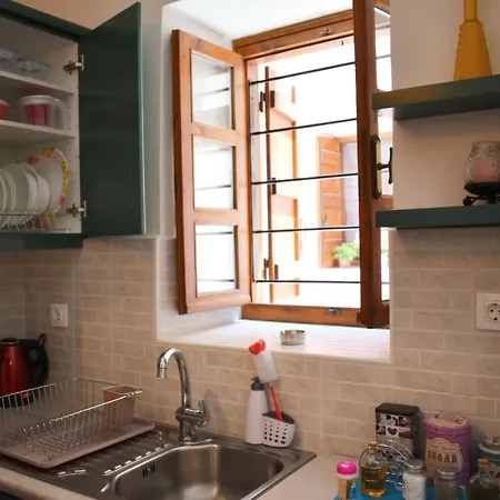 Old Town Luxury Maisonette With Roof Garden *