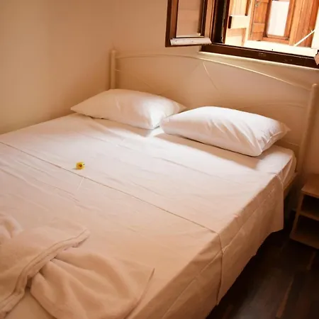 Old Town Luxury Maisonette With Roof Garden アパート ハニア